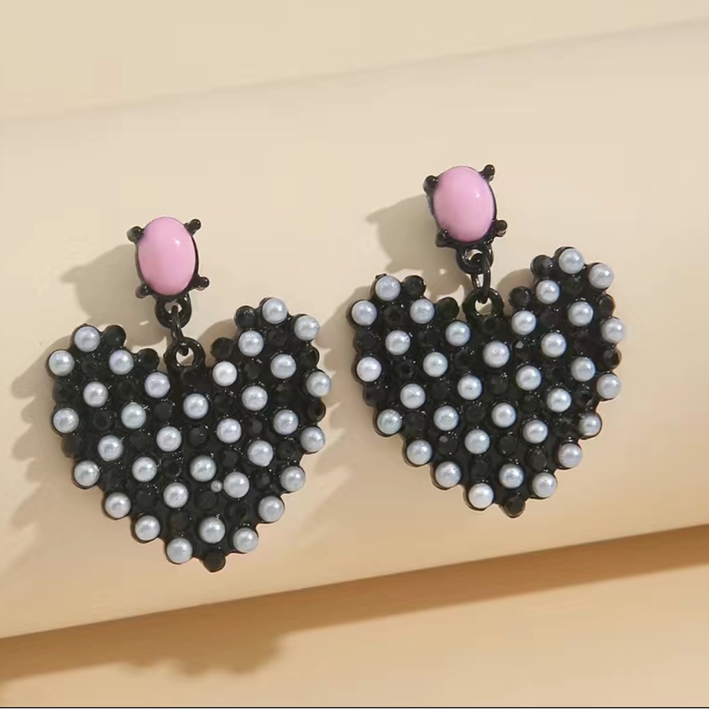 Heart Shape Drop Earrings 14$
